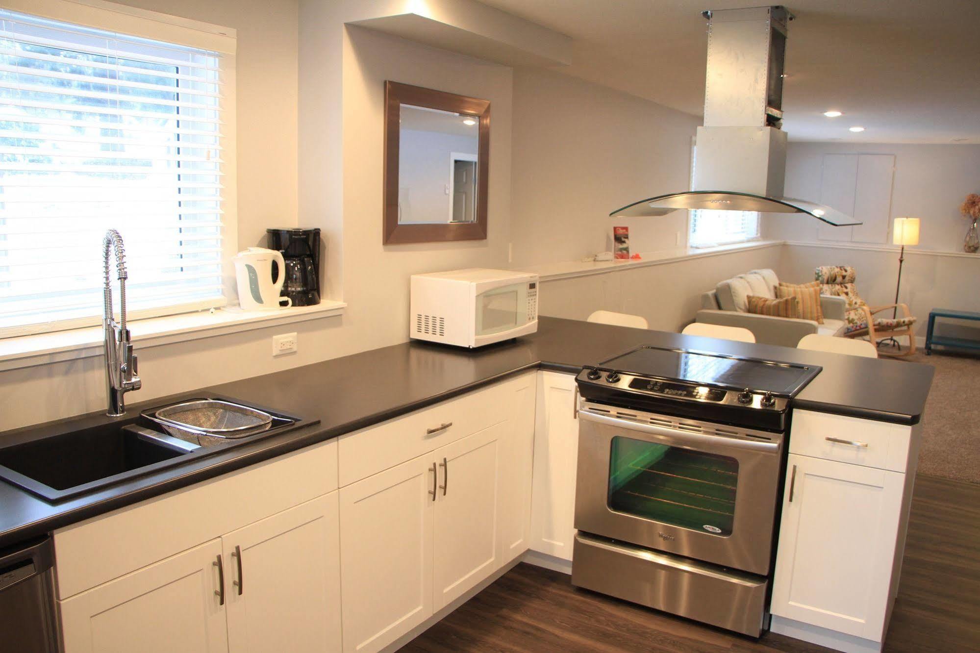 Stoneshire Guesthouse Clearwater Dış mekan fotoğraf